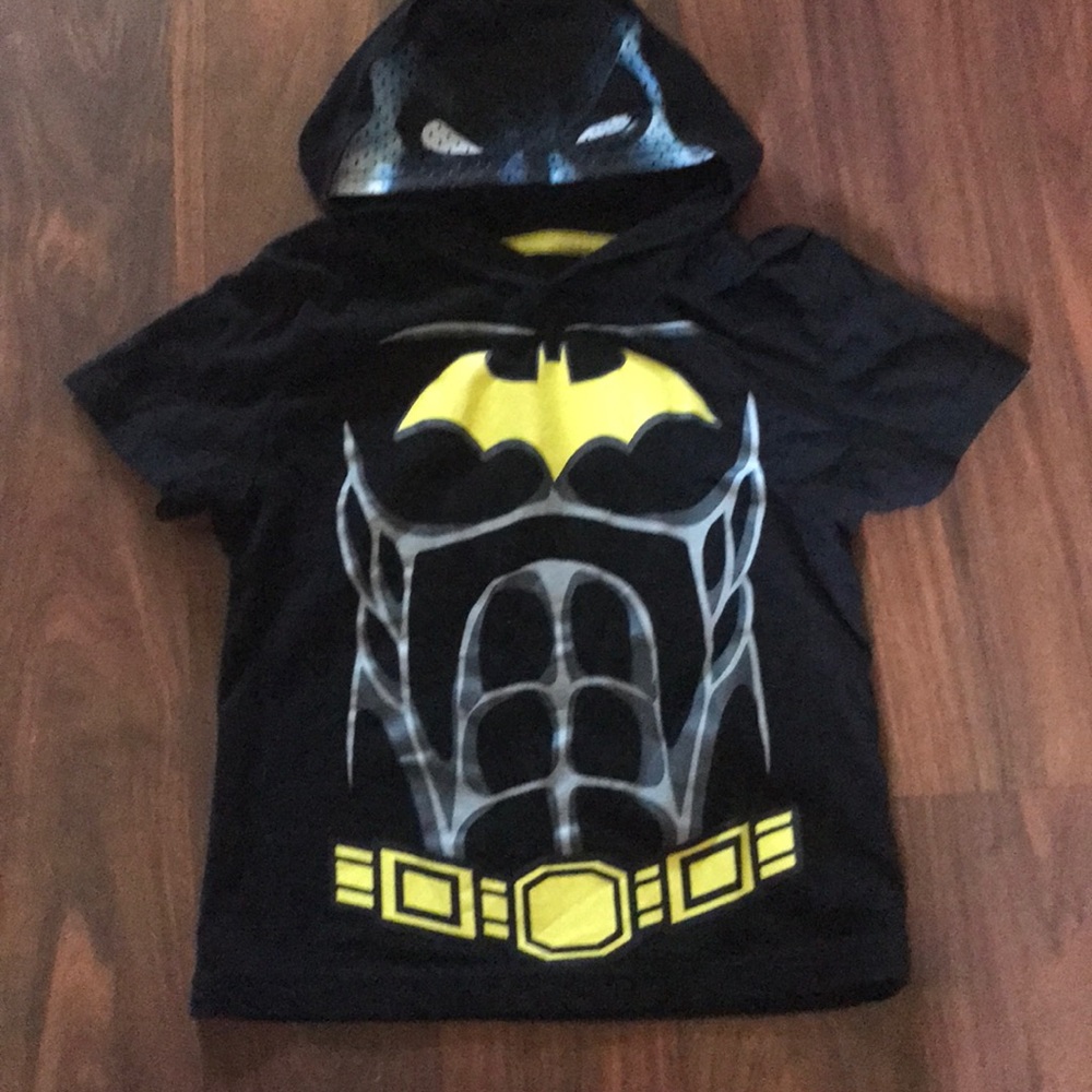 Toddler boy Batman shirt with mask